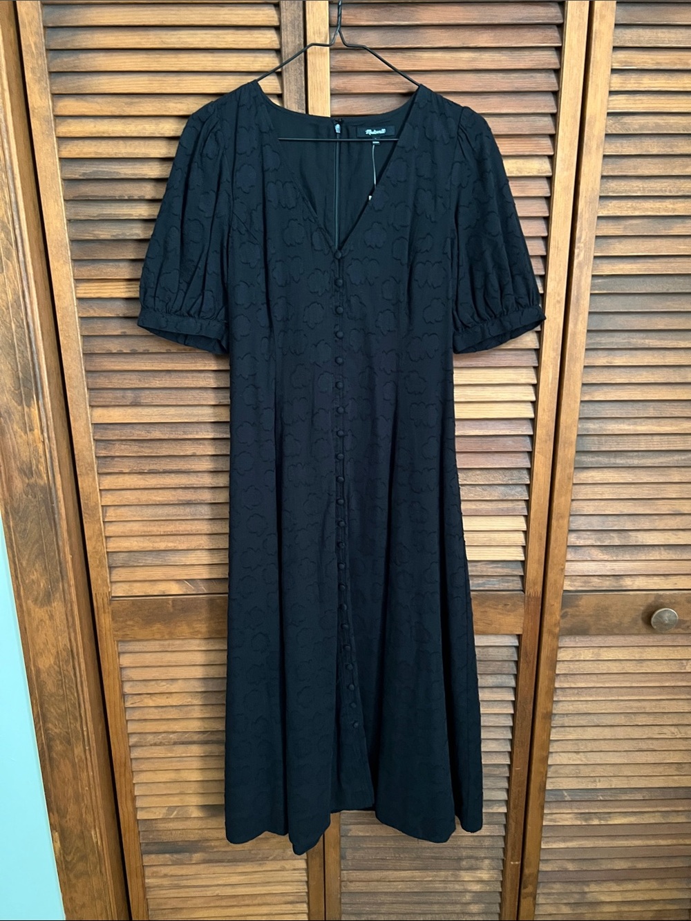 Madewell Black Button-Front Midi Dress with Puff Sleeves